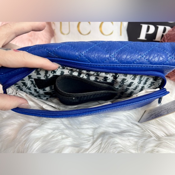 Damsel in Defense Conceal Carry Purse - Picture 12 of 12